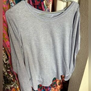 Cross back lavender lululemon tee!